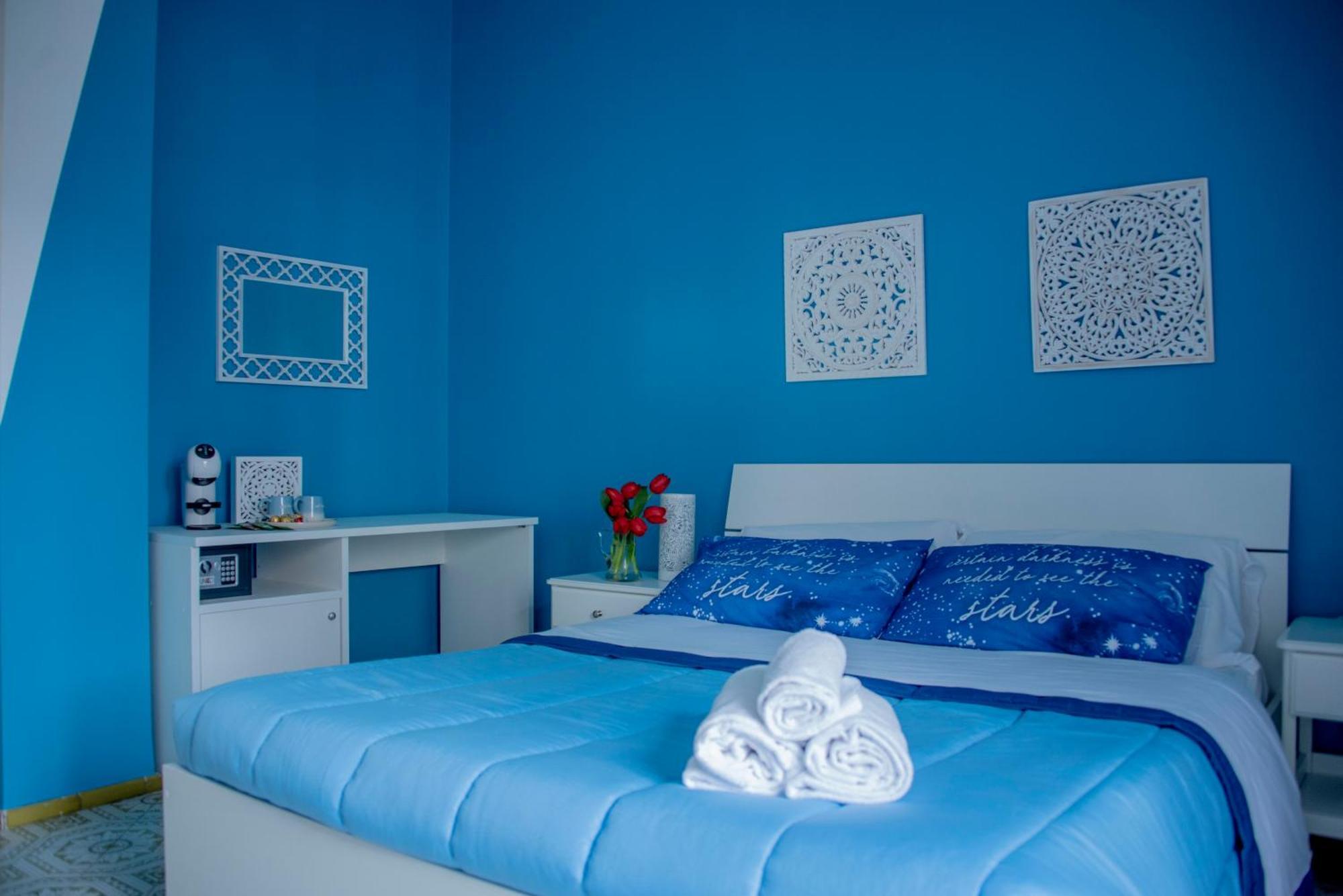 Reginella Guest House ซาแลร์โน ภายนอก รูปภาพ